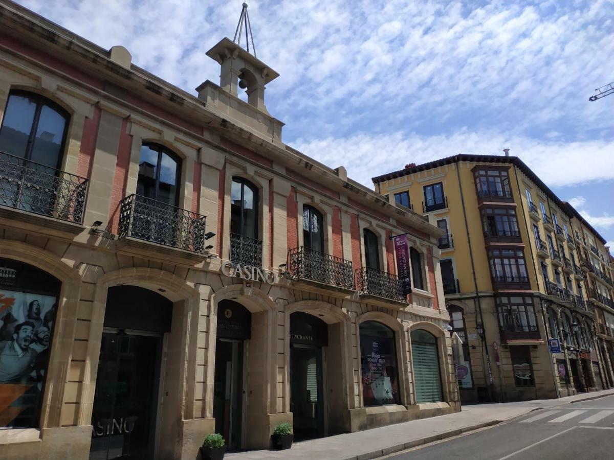 Lux Wood Loft With Air Con & Lift Lejlighed Logroño Eksteriør billede